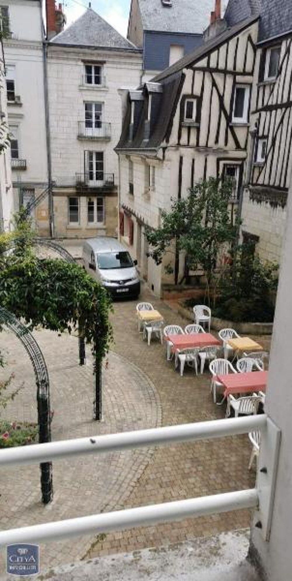 location Appartement - 2 pièce(s) - 50 m² Tours (37000)