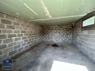 Parking / Garage à louer 18 m²