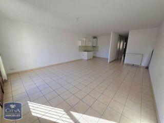  Appartement à louer 3 pièces 76 m²