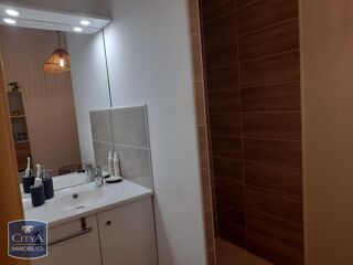 location Appartement - 2 pièce(s) - 47 m² Villenave-d'Ornon (33140)
