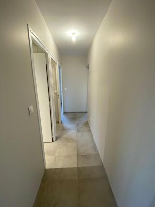  Appartement à louer 3 pièces 68 m²