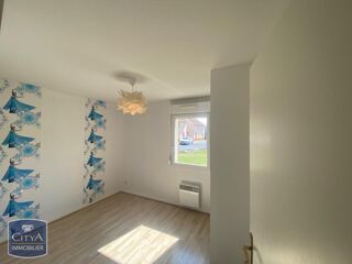  Appartement à louer 3 pièces 60 m²