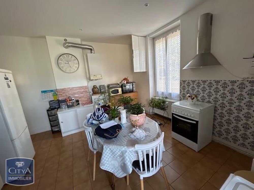 location Appartement - 4 pièce(s) - 84 m² Le Chambon-Feugerolles (42500)