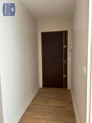  Appartement à louer 2 pièces 53 m²