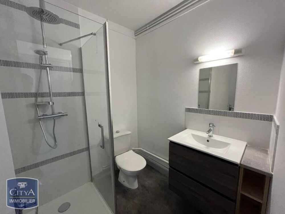 À LOUER : Appartement T1 situé à Tulle, dans le départem....
