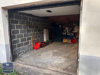  Parking / Garage à louer 