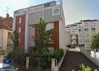  Appartement à louer 2 pièces 38 m²