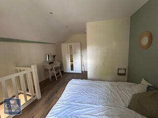  Appartement à louer 2 pièces 33 m²