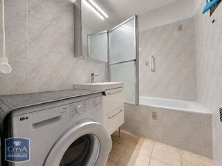  Appartement à louer 3 pièces 57 m²