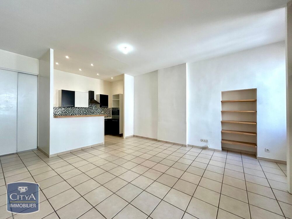 location Appartement - 3 pièce(s) - 66 m² Lyon 1