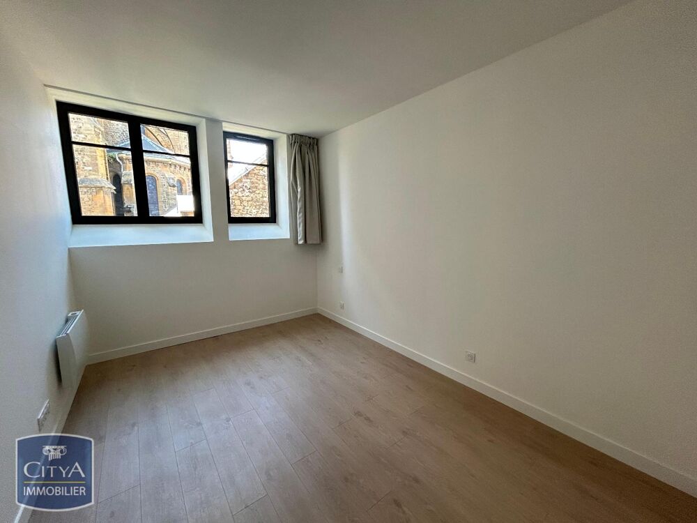 location Appartement - 3 pièce(s) - 64 m² Charleville-Mézières (08000)