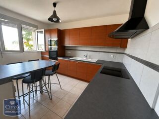  Maison à louer 4 pièces 108 m²