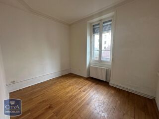  Appartement à louer 3 pièces 78 m²