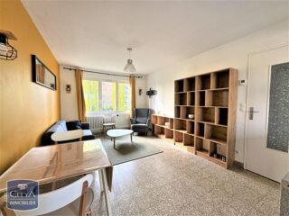  Appartement à louer 3 pièces 56 m²