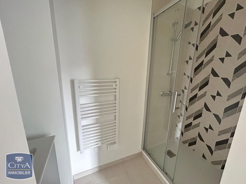 location Appartement - 3 pièce(s) - 80 m² Pau (64000)