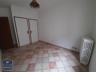  Appartement à louer 3 pièces 76 m²