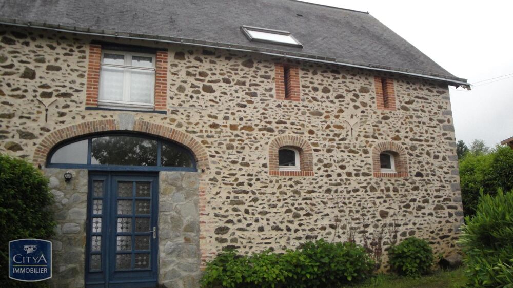 À LOUER : Maison de village T4 située à Argentré, dans l....
