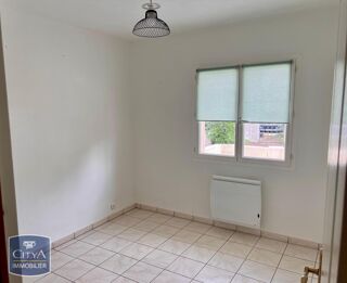  Maison à louer 3 pièces 115 m²