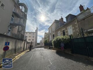  Appartement à louer 2 pièces 43 m²
