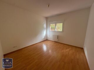  Appartement à louer 3 pièces 70 m²
