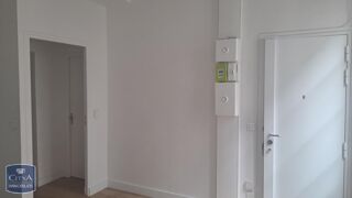  Appartement à louer 3 pièces 56 m²