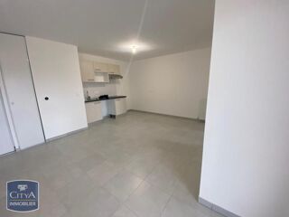  Appartement à louer 3 pièces 63 m²