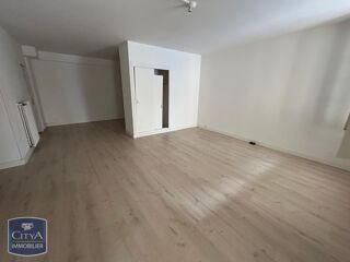  Appartement à louer 1 pièce 45 m²
