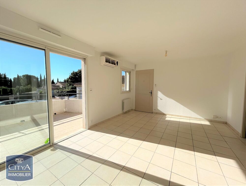 location Appartement - 2 pièce(s) - 44 m² Les Angles (30133)