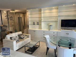  Appartement à louer 3 pièces 66 m²