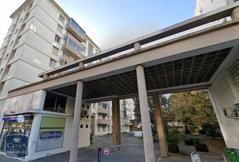  Parking / Garage � louer 