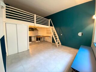  Appartement à louer 2 pièces 28 m²