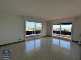  Appartement à louer 4 pièces 88 m²
