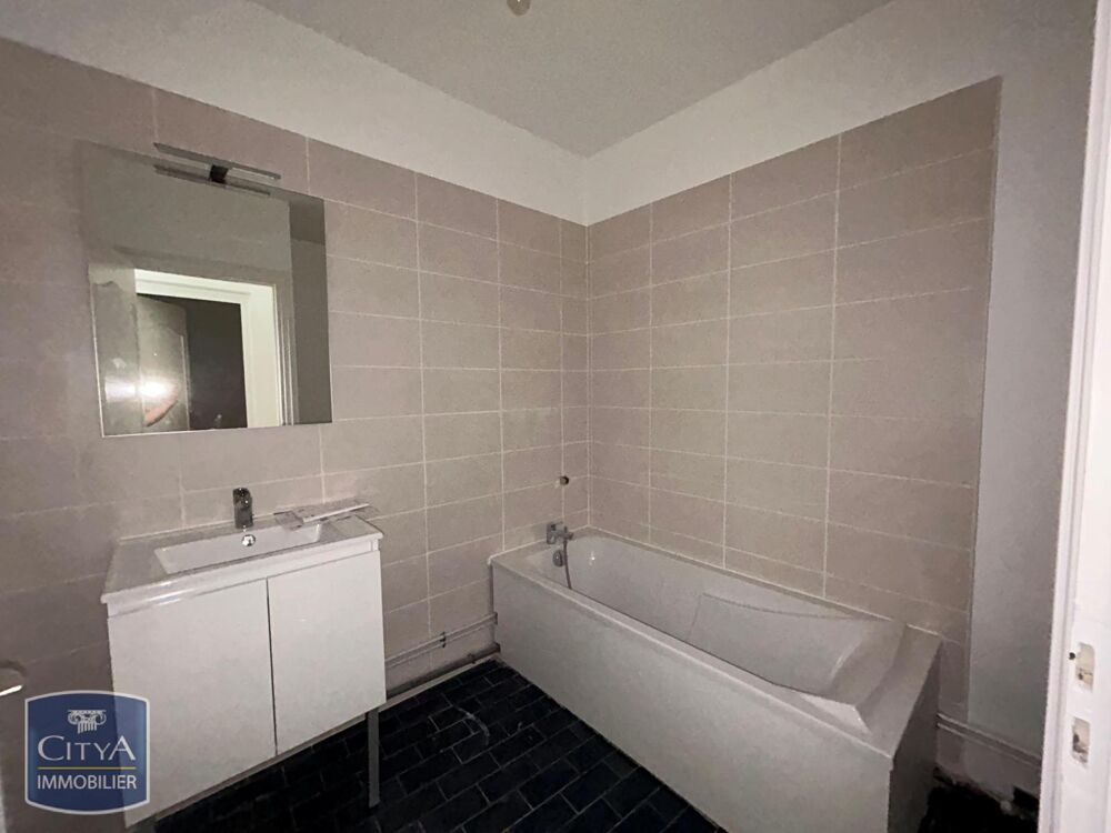 location Appartement - 1 pièce(s) - 34 m² Chalon-sur-Saône (71100)