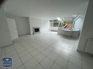  Maison à louer 4 pièces 148 m²