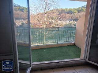 location Appartement - 2 pièce(s) - 65 m² La Roque-d'Anthéron (13640)