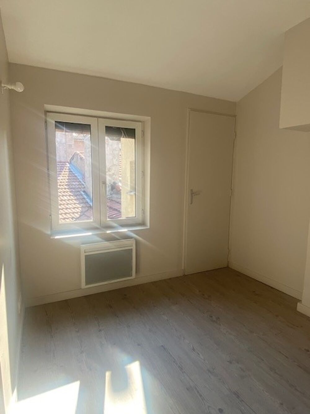 location Appartement - 1 pièce(s) - 28 m² Saint-Étienne (42000)