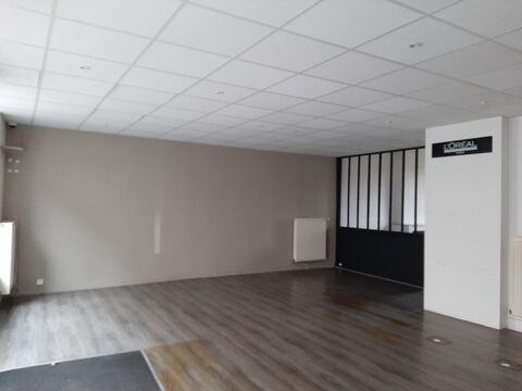   Location / Local Commercial 