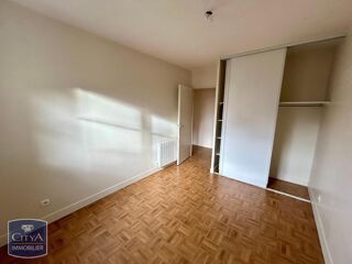  Appartement � louer 5 pi�ces 107 m�