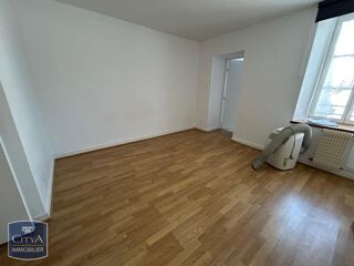  Appartement à louer 5 pièces 119 m²