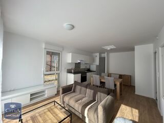 Appartement à louer 2 pièces 46 m²