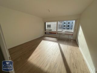  Appartement � louer 3 pi�ces 73 m�