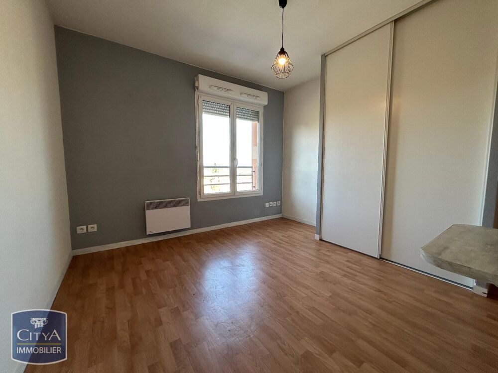 À LOUER : Appartement T1 situé à Maubeuge, dans le dépar....