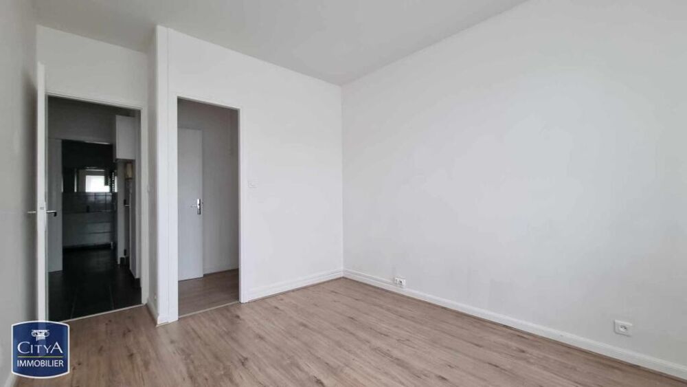 location Appartement - 3 pièce(s) - 98 m² Cambrai (59400)