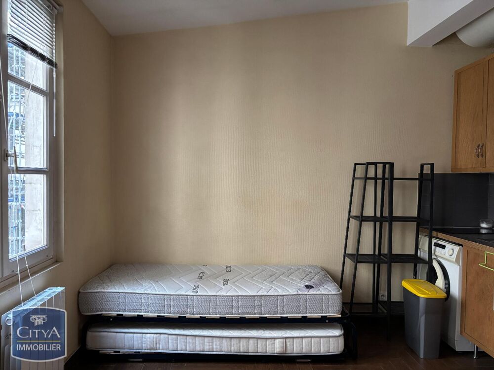 location Appartement - 1 pièce(s) - 15 m² Paris 7