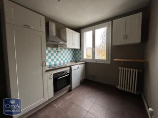 Appartement à louer 3 pièces 68 m²