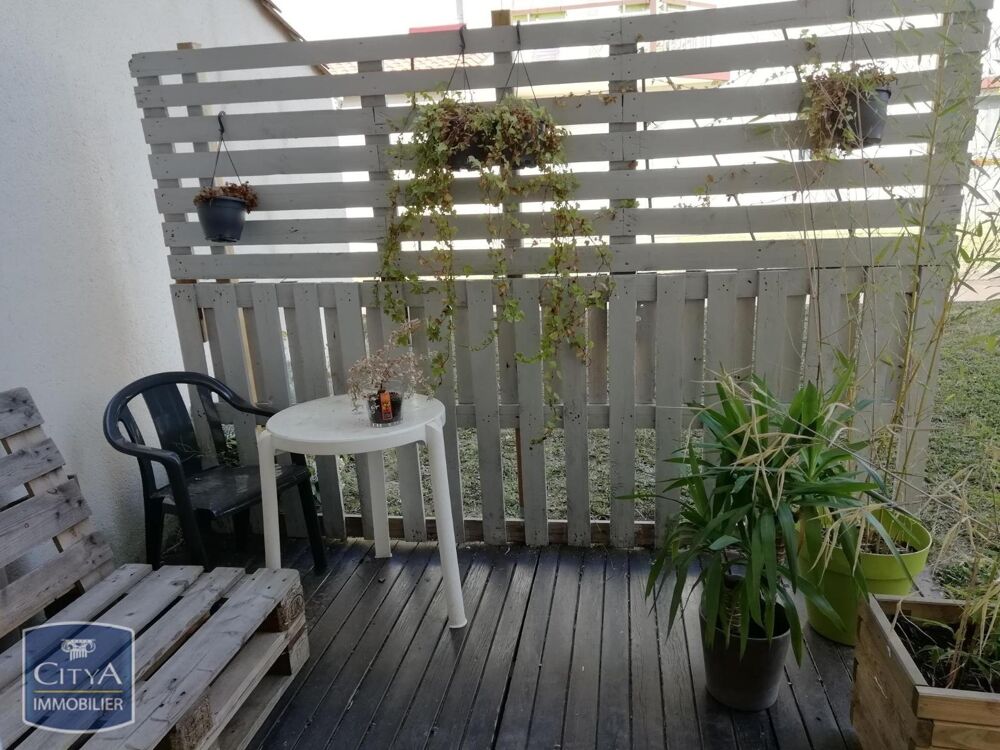 location Appartement - 3 pièce(s) - 72 m² Chemillé (49120)