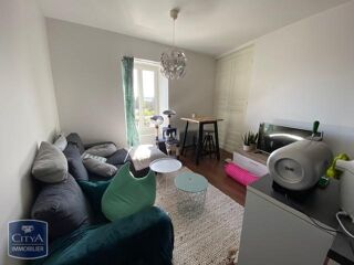  Appartement à louer 2 pièces 37 m²