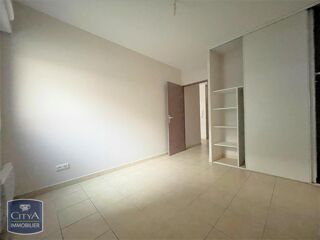  Appartement à louer 2 pièces 42 m²