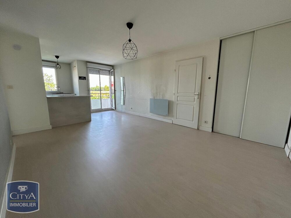 À LOUER : Découvrez cet appartement T3 idéalement situé ....