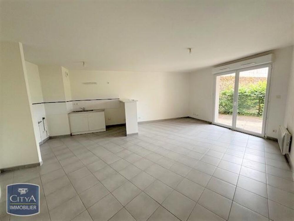 PAS DE FRAIS D'AGENCE. A LOUER - APPARTEMENT T3 EN RDC A....